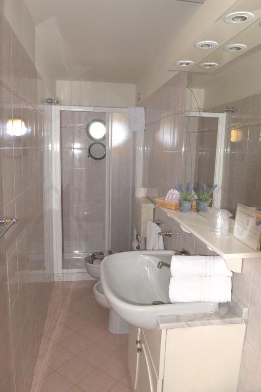 Hotel Nettuno Marina di Pietrasanta Zewnętrze zdjęcie