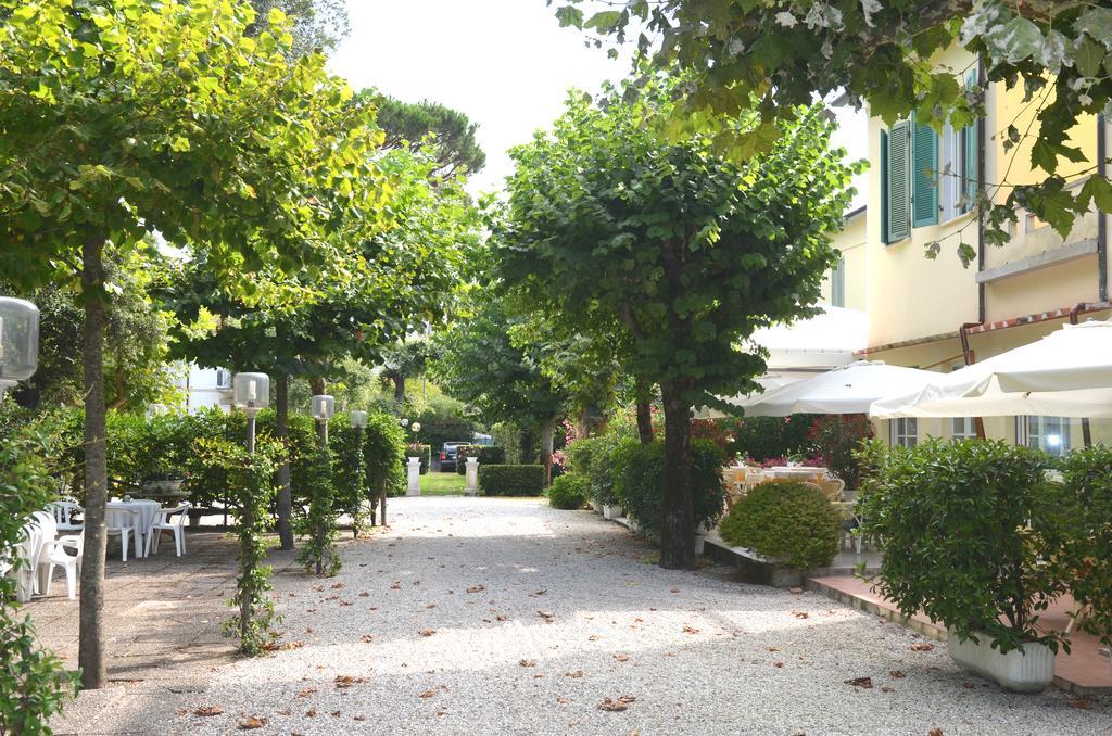 Hotel Nettuno Marina di Pietrasanta Zewnętrze zdjęcie