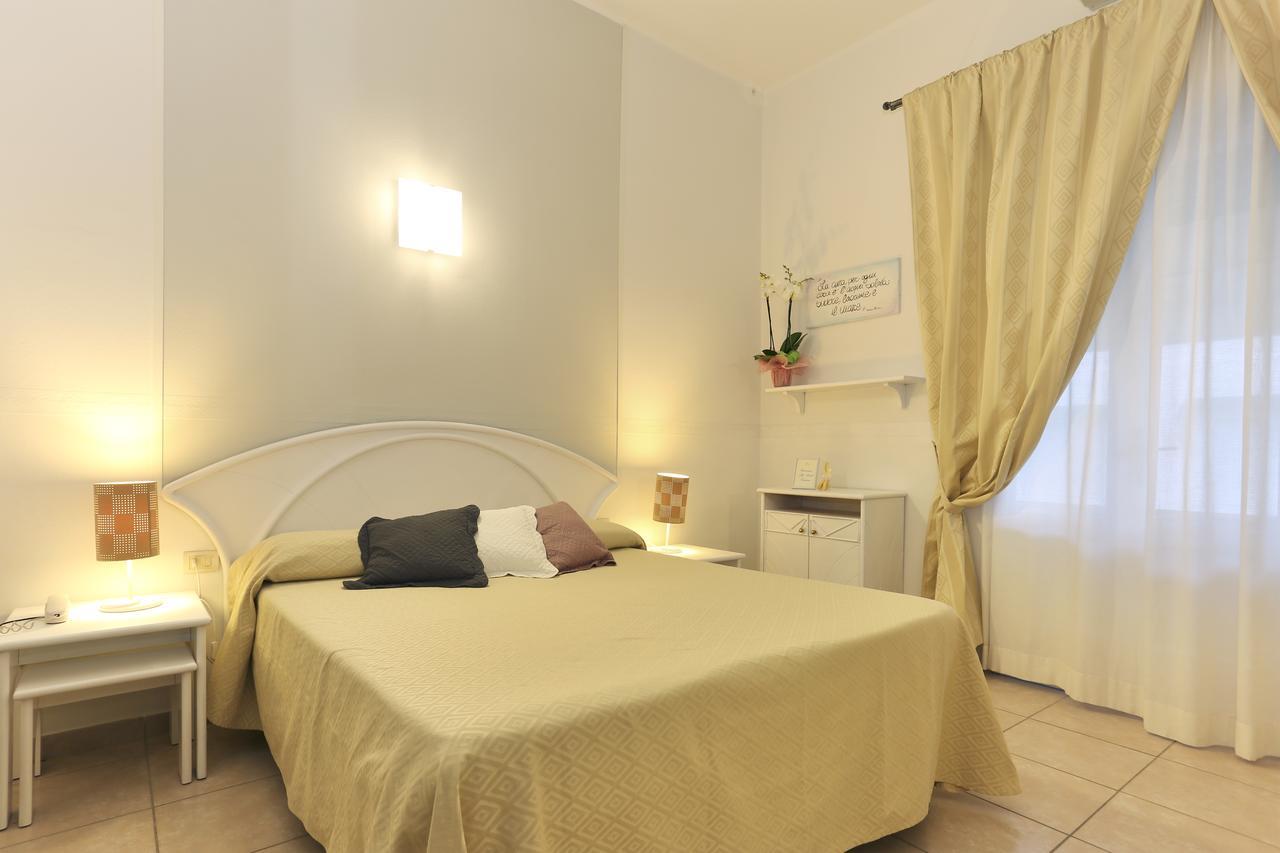 Hotel Nettuno Marina di Pietrasanta Zewnętrze zdjęcie