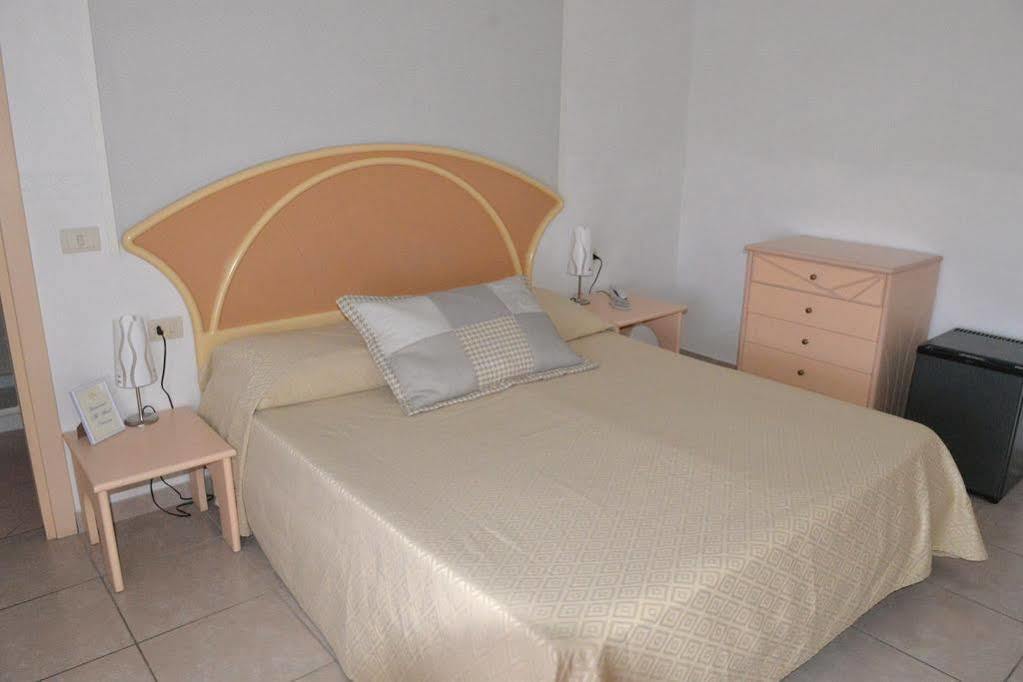 Hotel Nettuno Marina di Pietrasanta Zewnętrze zdjęcie